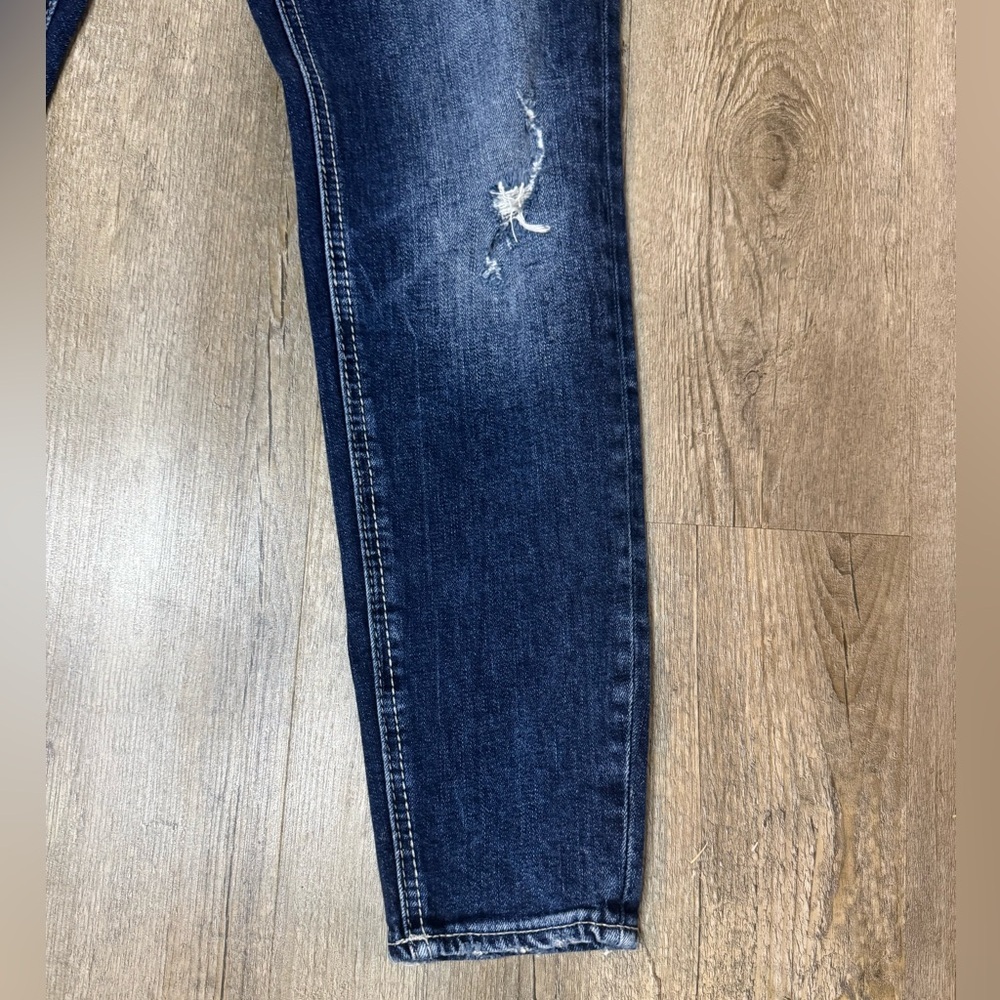 SILVER JEANS CO Elyse Skinny Classic Blue Wash Distressed Denim Jeans, Size 28 - Picture 4 of 12